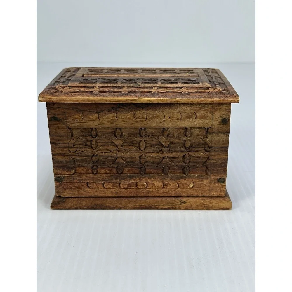 VTG Wood Hand Crafted Carved Cigarette Case Holder Dispenser‎ Magic Box